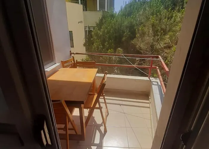 Giorgio's Apartmant On The Sea Durrës